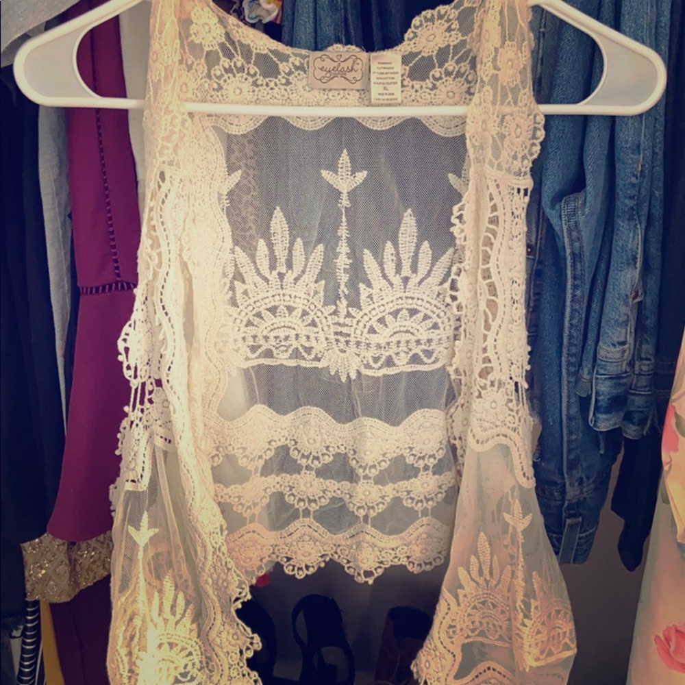 Cute lace vest!